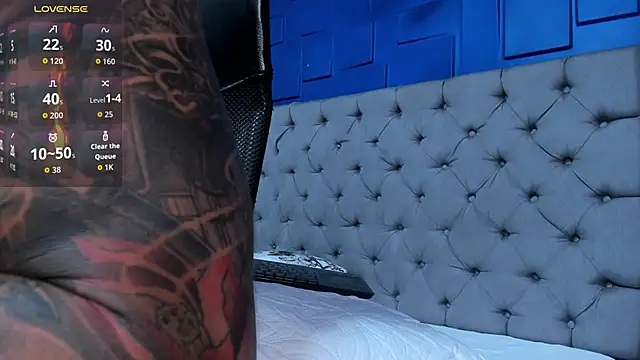 andres-clark92 online show from April 3, 8:05 pm