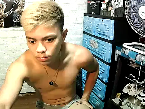 Pinoy slutcummer69 online show from November 4, 10:05 am