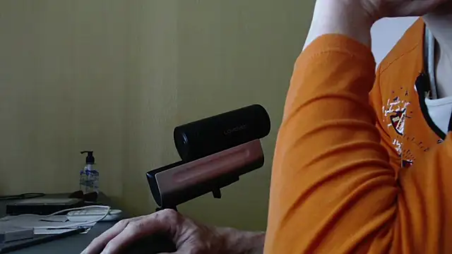 k74robert online show from January 10, 12:42 pm