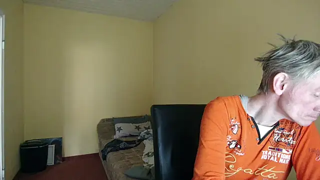 k74robert online show from February 21, 9:32 am