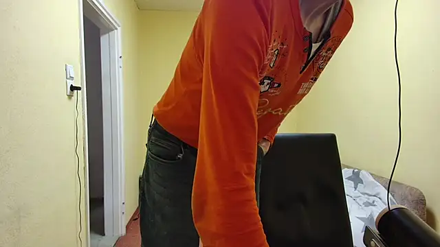 k74robert online show from February 22, 10:38 am