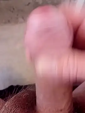 69dagosto online show from November 19, 9:42 am