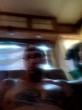 ShawnandDani7074 online show from April 19, 6:10 pm