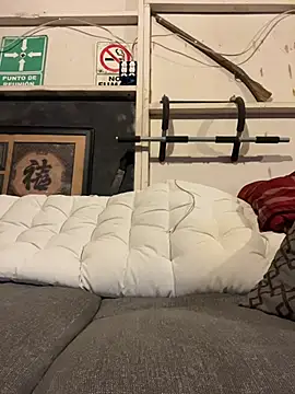 Shankortiz online show from February 9, 1:32 am