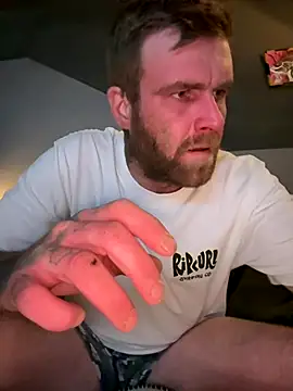 jarda94cz online show from November 24, 3:24 pm