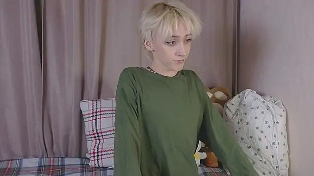 NextVibe  online show from February 3, 6:35 pm