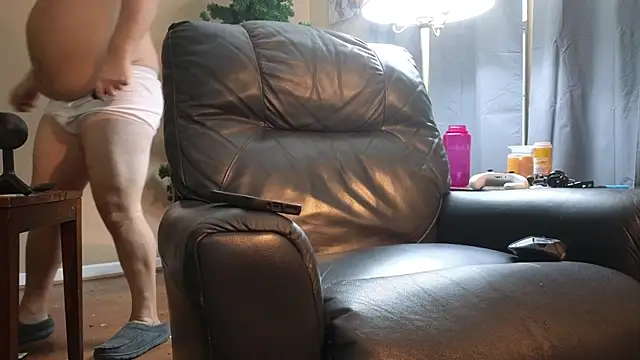 Single White Male online show from November 8, 2:31 pm