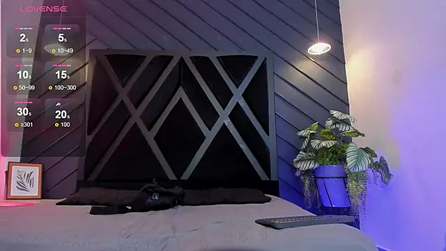 marco garciia  online show from October 27, 11:29 pm