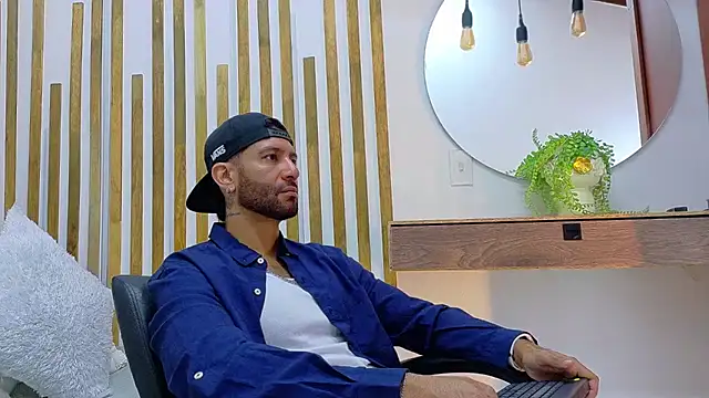 yorbymaxx online show from February 19, 1:51 pm