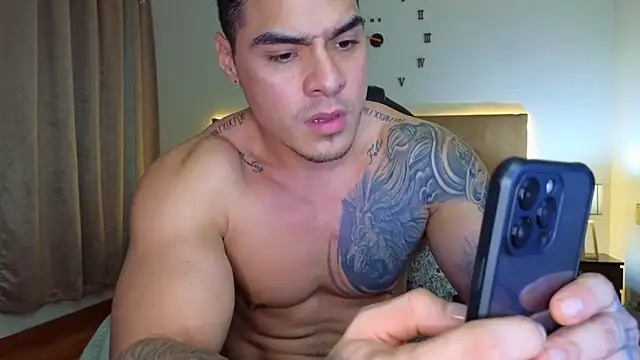 Steven Velez online show from November 14, 2:37 am