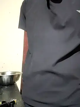 RAYI Queen 4 online show from December 20, 12:56 pm