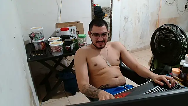 Leonino231 online show from November 10, 9:42 pm