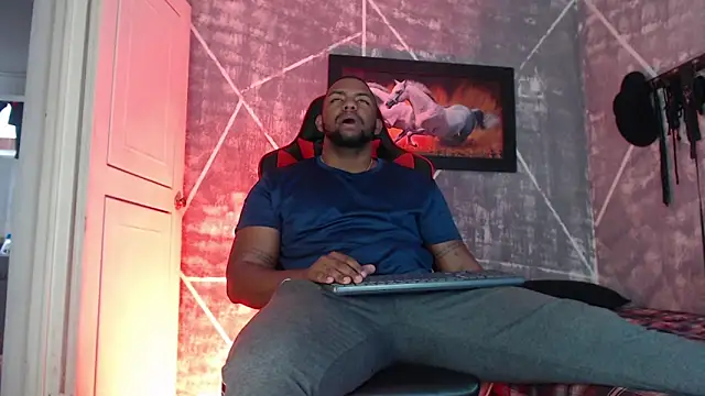 big blackmen19 online show from November 18, 5:38 pm