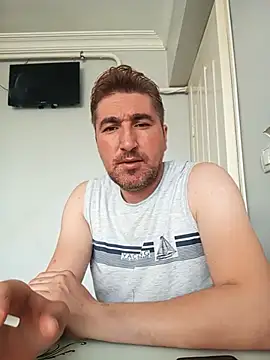 Snapshot of mert0359 chatting on October 21, 1:47 pm mert0359 online show from October 21, 1:47 pm