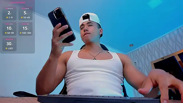 Draven Marceaux online show from November 4, 11:33 am