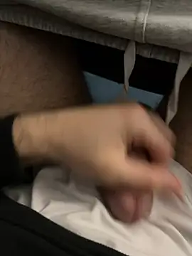 Frankieyyy1 online show from February 12, 1:33 am