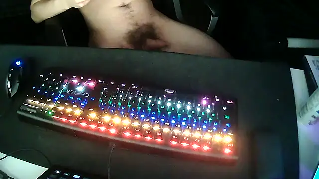 solooboy18 online show from December 21, 9:56 pm