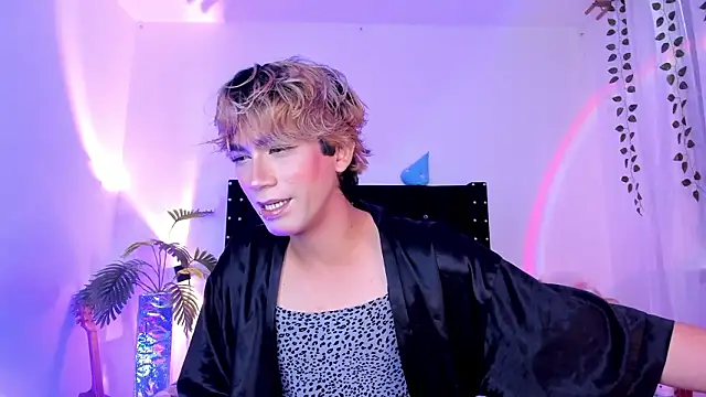 Cooperrosscute233 online show from March 27, 5:03 pm