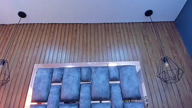 owen  johnson online show from November 29, 12:40 pm