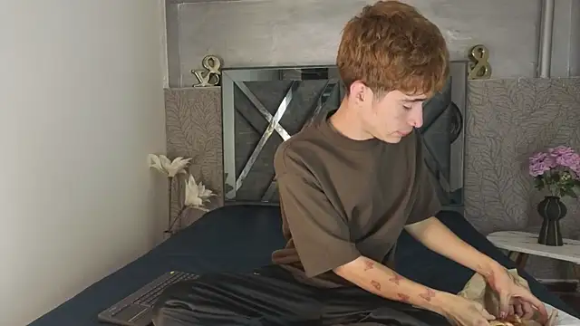  DantFox  online show from January 8, 8:14 pm