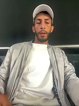 Yasar-Xxxl online show from May 18, 10:21 am