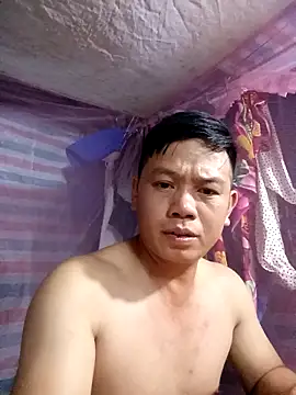 DungLuongg online show from April 10, 2:02 pm