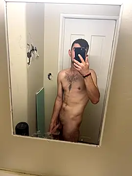 Snapshot of Gabewil24 chatting on October 15, 7:10 pm Gabewil24 online show from October 15, 7:10 pm