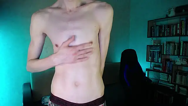 yes cute boy  online show from February 14, 7:42 pm