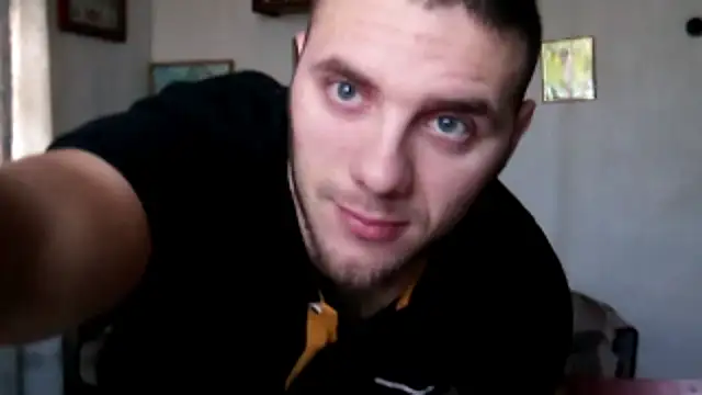 Jordan1Dior online show from November 25, 8:49 am