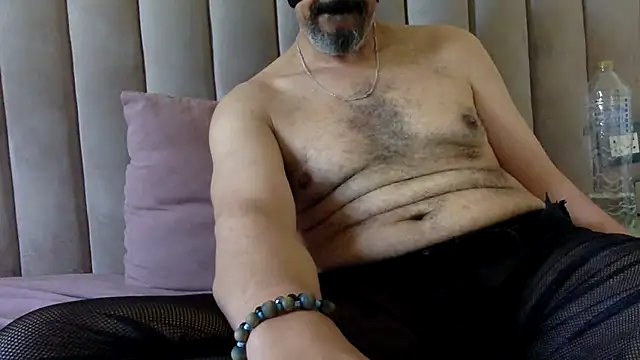 CaiBull online show from July 3, 7:14 am