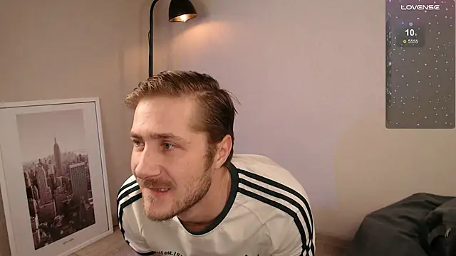 Mr At  online show from January 13, 8:19 am