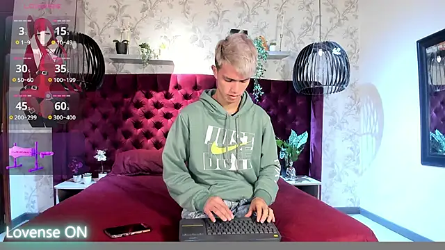 nicktorn online show from November 6, 12:30 pm