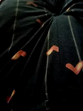 Snapshot of teddydddd chatting on October 4, 7:46 am teddydddd online show from October 4, 7:46 am