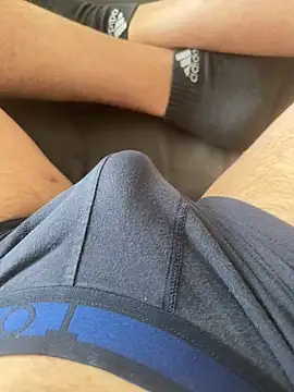 jungerwichserr00 online show from May 3, 1:47 pm