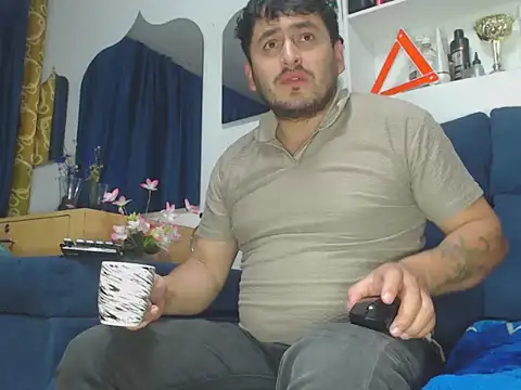 AMIRRAMIJANALHOT online show from March 6, 9:34 pm