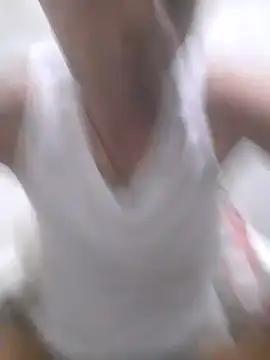 Snapshot of Flaqki chatting on October 3, 4:17 am Flaqki online show from October 3, 4:17 am