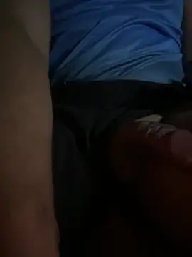 ednguyen online show from February 24, 11:16 pm