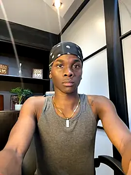 Brycce santos online show from November 19, 1:55 pm