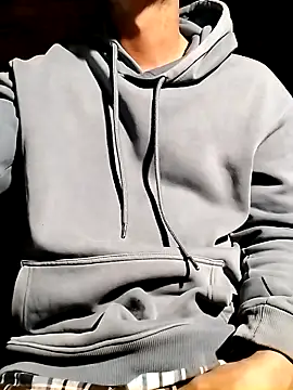 JohnnyTos online show from September 13, 6:42 pm