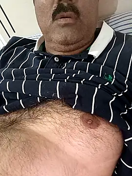 moonflower25 online show from November 14, 8:05 am