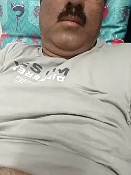 moonflower25 online show from February 28, 2:10 am