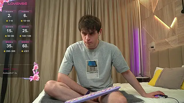 fordenisk online show from December 18, 3:41 pm