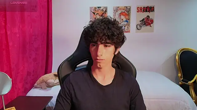Nude Boy18 online show from July 6, 1:02 am