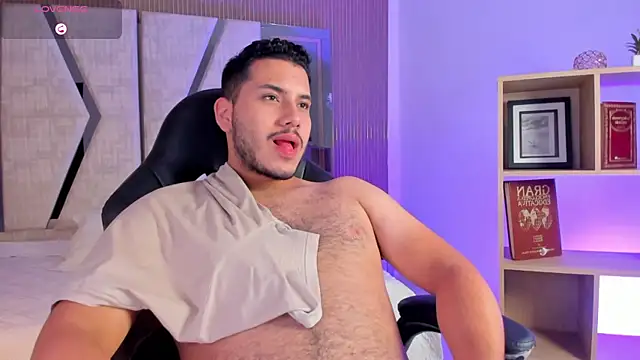 Axel grey  online show from April 18, 7:07 pm