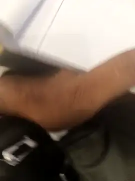 hotboy43339 online show from December 3, 5:35 am