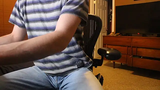 jjjjjfive online show from March 11, 3:02 am