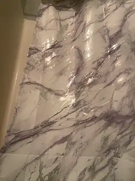 huhgtr online show from December 17, 4:53 am