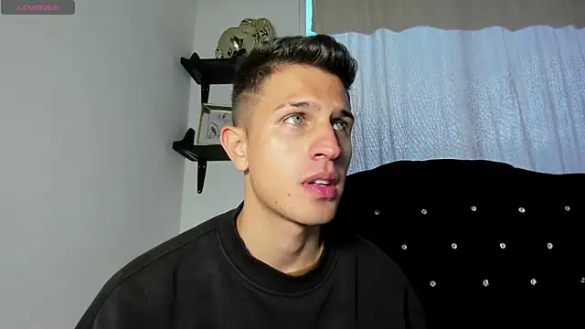 kevin ahss online show from April 19, 11:07 pm