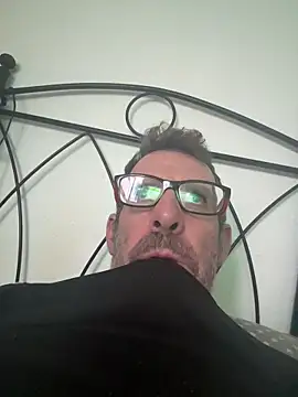 gigolobcn online show from February 15, 8:56 am