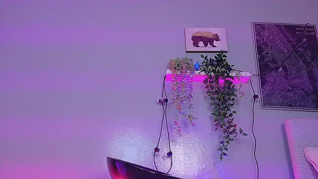 Nickifox   online show from January 15, 9:50 pm